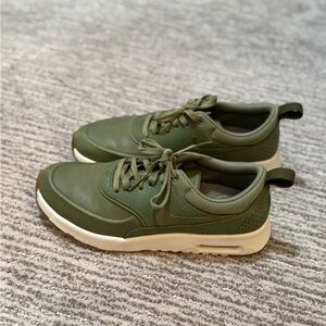 Women’s Green Nike Air Max Shoes